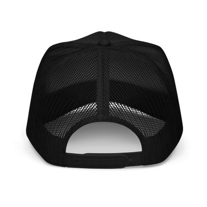trucker hat (embroidered)